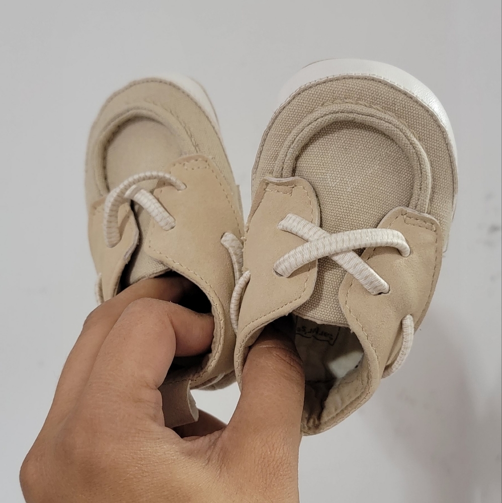 CARTERS TAN BABY LOAFERS SHOES 3 6 MONTHS